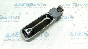 Volvo XC60 18-25 upper right engine mount microcracks