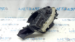 The bare heater housing and ventilation of the Audi A4 B9 18-25