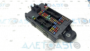 Volvo XC60 18-19 dashboard fuse box