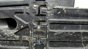Volvo XC60 18-25 rear right underbody protection, cracks