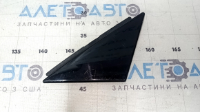Triangle door plug, outer front left Volvo XC60 18-25, gloss black, scratches, broken fasteners