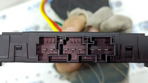 Lumbar and lateral support for the driver's seat Mercedes W213 E 17-23 with a control unit
