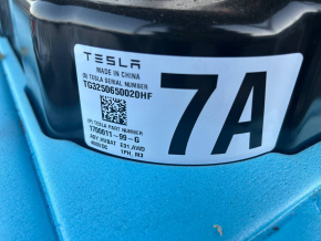 Tesla Model Y 20-25 AWD 83kW 8V Battery Pack with Blocks