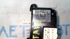 The driver's seat heating button on a Hyundai Santa FE Sport 13-16 is worn out.
