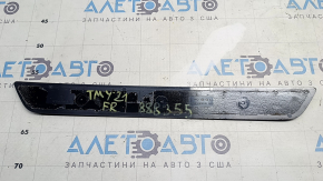 Tesla Model Y 20-25 black front right outer door sill plate, scratches