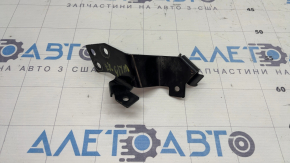 Coolant pump bracket for Mercedes W213 E 17-23