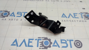 Coolant pump bracket for Mercedes W213 E 17-23