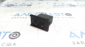 USB HUB AUX Kia Soul 14-19 broken mount