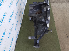 Front left quarter Kia Niro 23- HEV, PHEV on body, graphite
