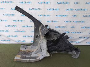 Front left quarter Kia Niro 23- HEV, PHEV on body, graphite