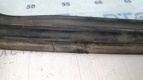 Upper trunk opening trim for Audi Q7 16-25, tears