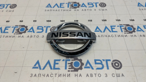 Nissan Rogue Sport 17-17 Camera Grille Emblem