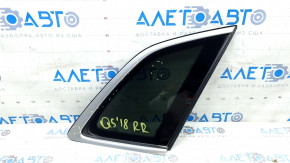 Rear right window with fixed glass for Audi Q5 80A 18-22 with chrome molding, scratches on chrome