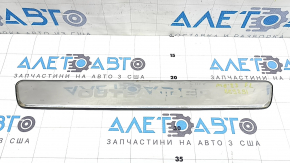 Mitsubishi Outlander 22-25 black front left door sill plate