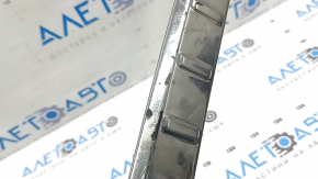 Mitsubishi Outlander 22-25 rear bumper trim, chrome, scratches, peeling chrome, tears