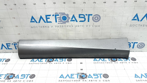 Mitsubishi Outlander 22-25 lower rear left door trim, structure, crack in fastening