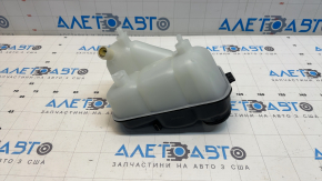 Mercedes W211 coolant expansion tank without cap