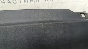 Alfa Romeo Giulia 21-23 rear bumper lip scratches