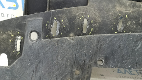 Alfa Romeo Giulia 19-23 front bumper guard broken fasteners
