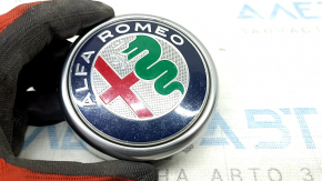 Alfa Romeo Giulia 17-25 radiator grill emblem, chrome, scratches, sand