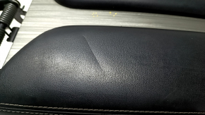Nissan Murano z52 15-18 armrest, black leather, chips, dented