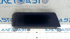 BMW 3 G20 19-22 8.8" display, plastic melted, covered in soot