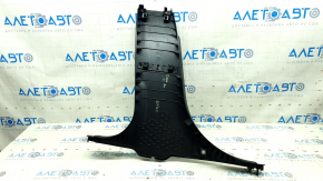 Alfa Romeo Giulia 17-25 black center pillar trim, lower right, scratches