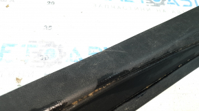 Front inner right door sill trim for Alfa Romeo Giulia 17-25, black structure, scratches, broken fasteners