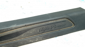 Front inner left door sill plate for Alfa Romeo Giulia 17-25, black structure, scratches, broken fasteners