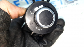 Alfa Romeo Giulia 17-19 small multimedia control