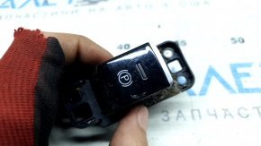 Alfa Romeo Giulia 21-23 black and chrome parking button, needs cleaning, scratches