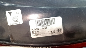 Alfa Romeo Giulia 24-25 right outer fender light scratches