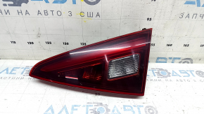 Right inner trunk lid light for Alfa Romeo Giulia 24-25 (scratches)