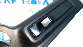 Alfa Romeo Giulia 20-23 center console trim for USB Hub, AUX, and cigarette lighter, scratches on gloss