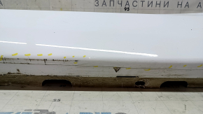 Alfa Romeo Giulia 17-25 left sill, white, 217, scratches, dents
