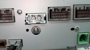 Honda CRV 20-22 hybrid radio with navigation