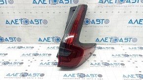 Honda CRV 20-22 right outer fender light scratches