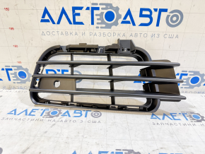 Front bumper side grille right VW Touareg 11-14 without parking sensors DPA