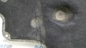 Mercedes X164 GL hood insulation with a crease