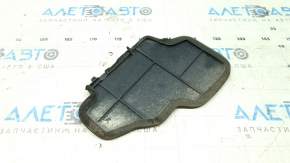 Right rear bumper seal for Nissan Rogue 21-23, broken latch