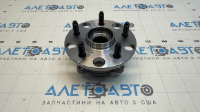 Rear left hub Lexus IS 14-20 GSP