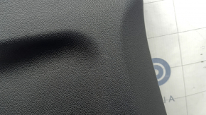 Kia Sorento 21-25 HEV, PHEV black center pillar trim, scratches