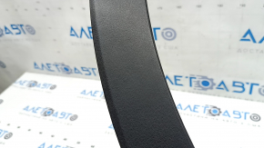 Front right fender arch trim for Kia Sorento 2021-2024 HEV, PHEV, crack in mount, scratches