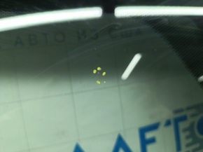 Honda CRV 17-22 windshield with camera and rain sensor