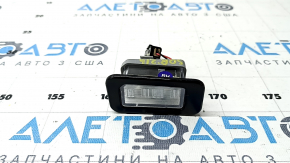 Right tailgate license plate light for Kia Sorento 21-25 HEV, PHEV, broken connector mount