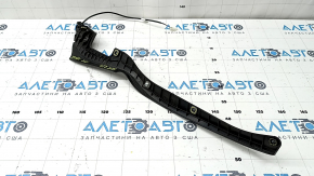 The right Kia Sorento 21-25 trunk lid position sensor has broken mounts.