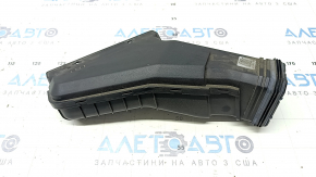 Air duct from the air intake of the Kia Sorento 21-25 HEV, PHEV