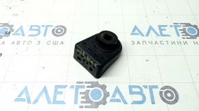 Upper left radiator mount for Kia Sorento 21-25 (rubber + plastic)