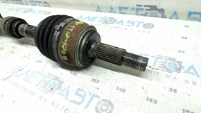 The front right half shaft of a Nissan Rogue 22-24 1.5T FWD has a stripped thread.
