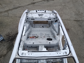 Alfa Romeo Giulia 17-25 metal roof with panoramic windows